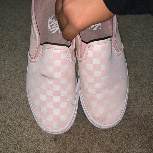 Pink checkered slip/on vans - Picture 3 of 4